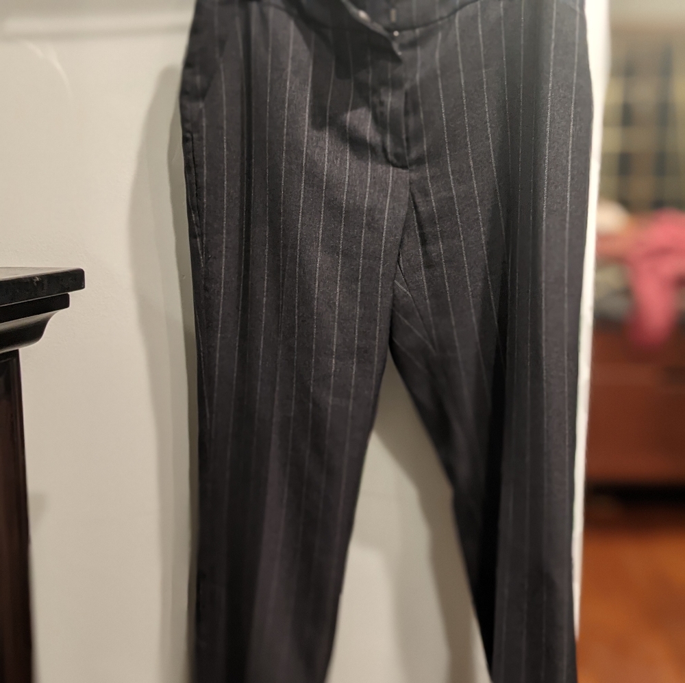 Size 10 dress pants, unknown brand stripe gray